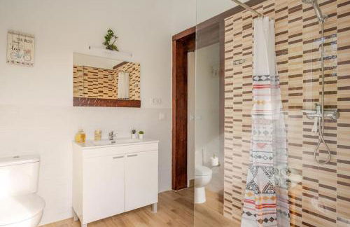 Guest house with shared pool. - Foto 26