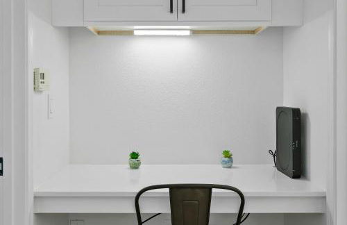 CozySuites Glendale by the stadium with pool 05 - Foto 21