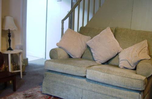 Ty Hen - Quirky Grade II Listed Cottage - Foto 10