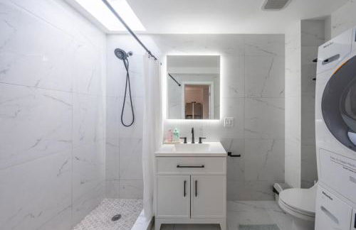 Luxury 3BR Park Slope w Office and Washer Dryer - Photo 2