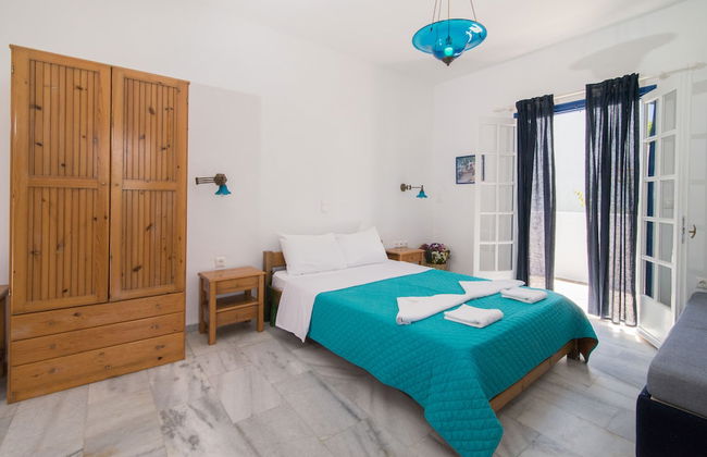 Antonina Hotel Apartments - Photo 6