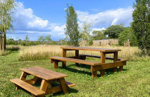 Inviting 1-bed Cabin in Newmarket - Foto 9