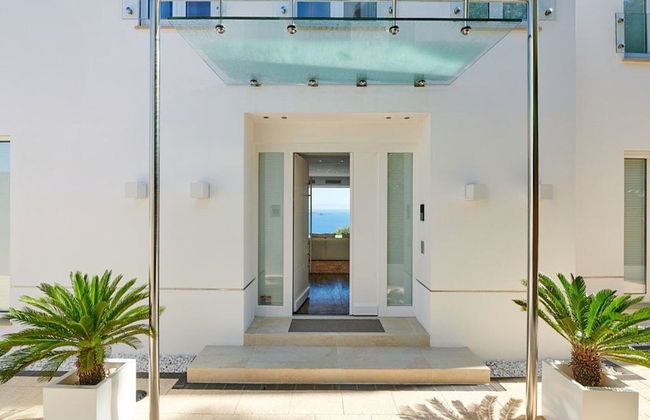 Lavish Villa With Infinity Pool and Views - Foto 39