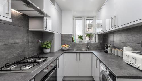 Cosy 4-Bedroom Apartment next to Borough - Foto 5, stove, pet friendly, toaster, minibar