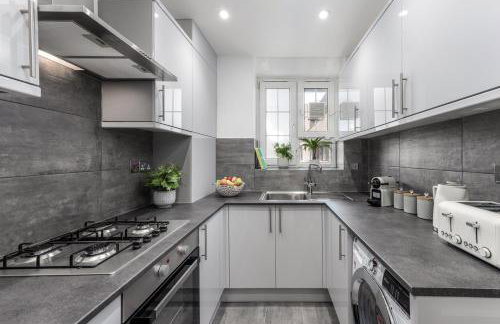 Cosy 4-Bedroom Apartment next to Borough - Foto 5