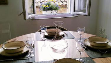 La Provence vous Attend - 2ème étage - Foto 2