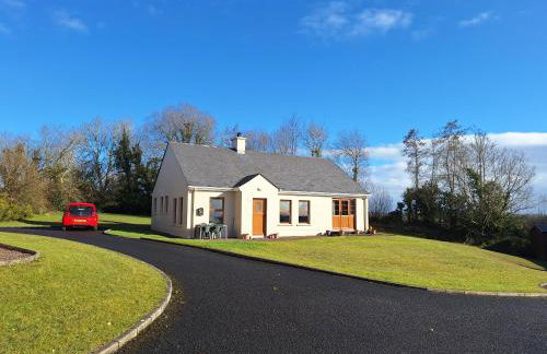 Beautiful Lakeside Holiday Home (6 Portinode Cottages) - Foto 1