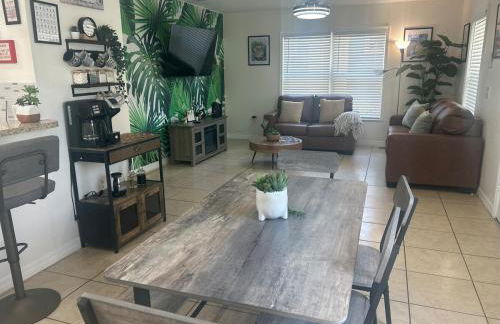 Tropical 3bed 2bath Lakeland Home on corner lot - Foto 39