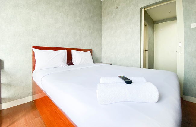 Homey And Good Choice Studio At Amartha View Apartment - Photo 4