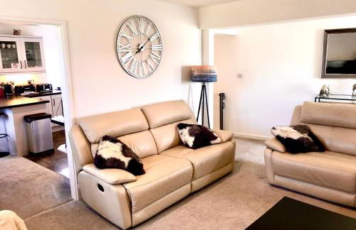 Great location very spacious. Sea and castle view - Foto 16