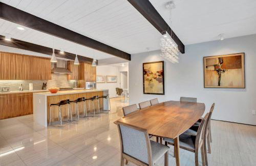 4BR MidCentury Alexander Home in Vista Las Palmas - Foto 78