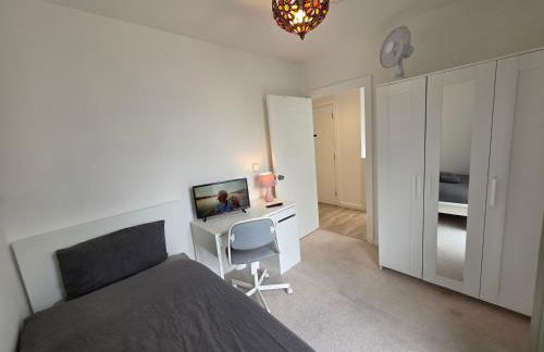 3 Bedroom apartment from F&A properties - Foto 26