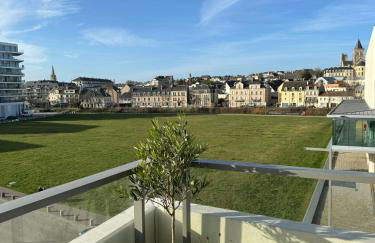 Presqu'île, appartement neuf avec balcon, salle de gym et parking - Photo 1