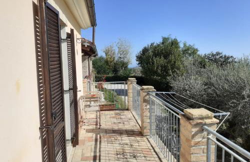 VILLETTA TRA GLI ULIVI - Foto 9