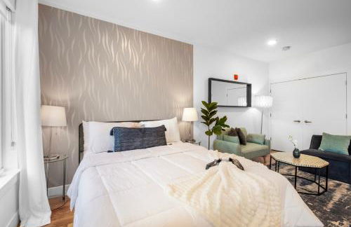 Stylish Studio - Pool, Gym & Balcony Bliss - Foto 2