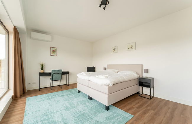 Villa in Zeewolde Near Flevostrand Beach - Photo 5