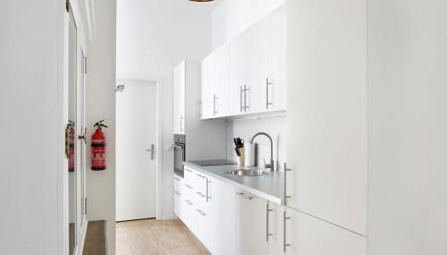 SC 03 by ROCKCHAIR Apartments l SUPERHOST Status l 2 Bedrooms Boxspringbeds Balcony Elevator - Cozy Family & Business Flair welcomes you! - Foto 3