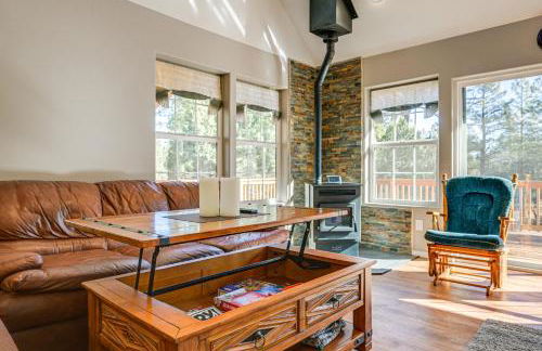 Peaceful Blue Ridge Cabin with Wraparound Deck! - Foto 6