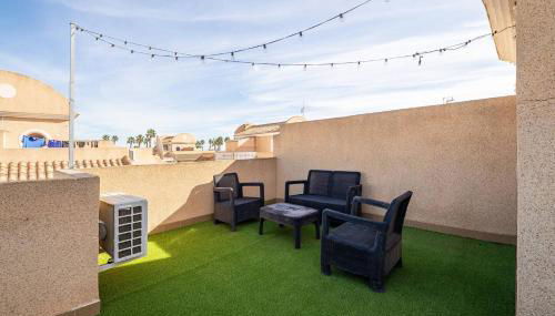 Luxury Villa - Large Private Pool - Cabo Roig Strip - Foto 3