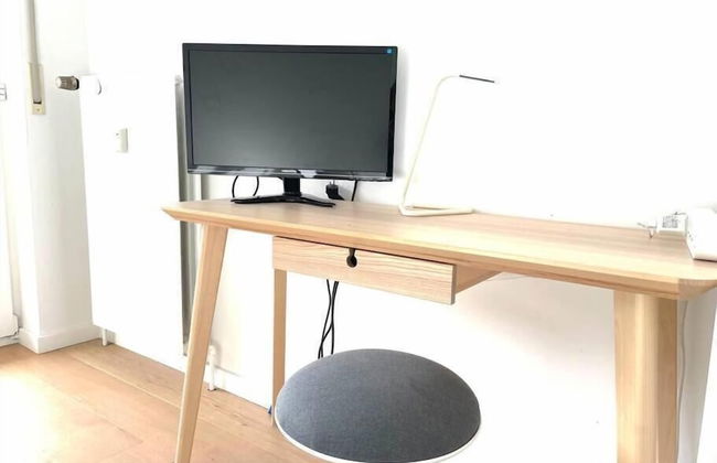 3 Bedrooms in Center Parking&Terrace - Photo 2