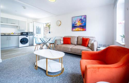 Two-bed Ground Floor Flat in Caerphilly Town Centre - Foto 13