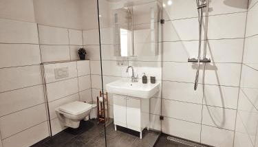 Modernes Appartment im Grünen - Foto 2, Shower