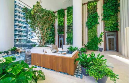 SLS Lux Brickell Exclusive by Palermo Home Miami - Photo 77