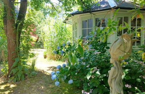 Moderne große Wohnung in herrlichem Naturgrundstück - Foto 37