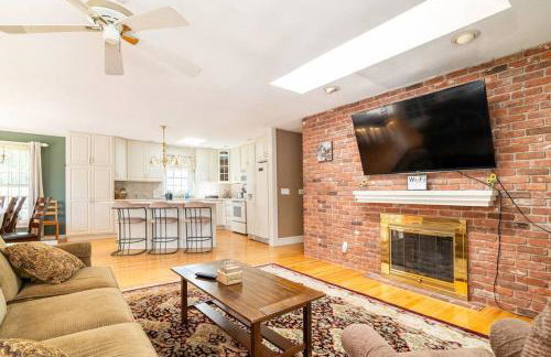 Berkshire Vacation Home in Lee - Pool is Open! - Foto 78