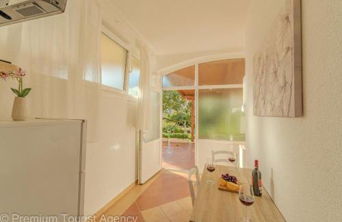 Sladana direct at the beach - Foto 9