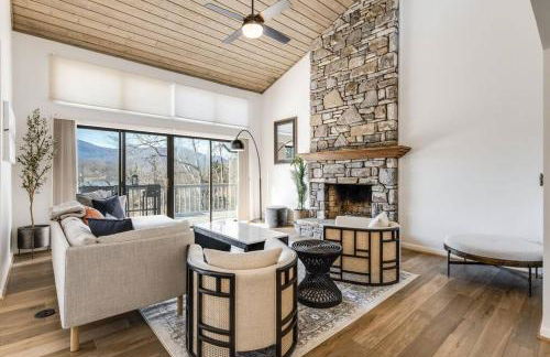 Lakeside Serenity Mnt Views Decks Foosball - Photo 9