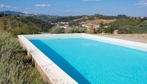 Sunny holiday home with swimming pool - Foto 2
