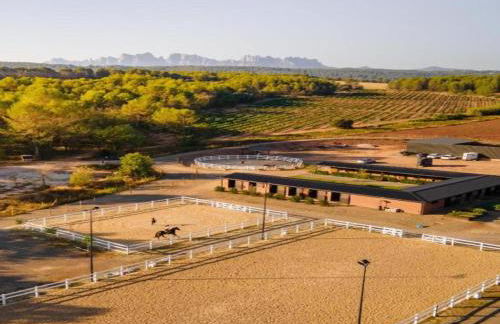 Farmhouse near Barcelona with Pool - Foto 40