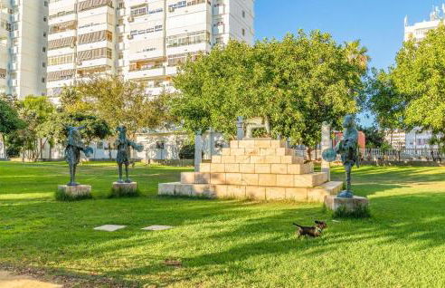 Amazing Apartment In Malaga With Wifi - Foto 28