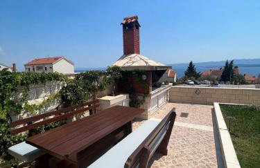 Apartments Mikulić - Photo 4