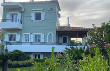 Corinthian Green Villa - Photo 56