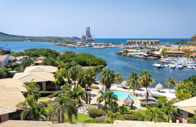 Tropical Escape With Pool and Ocean Views - Photo 32