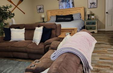 Historic GWALTNEY HOUSE-Cottage at St Andrew's Bay - Photo 3