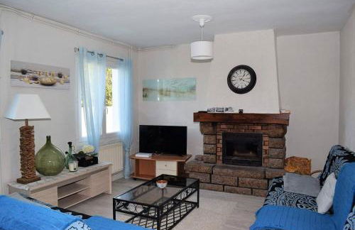 Maison indépendante avec cour, jardin clos et WIFI à PERROS-GUIREC - Réf 333 - Foto 1