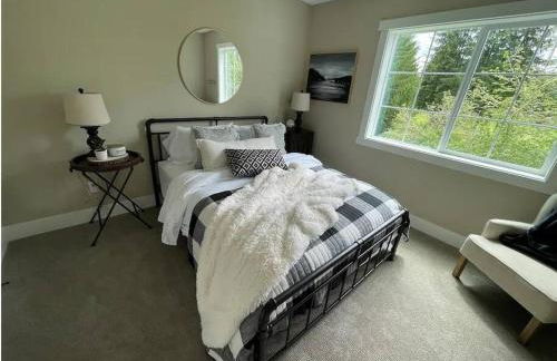 Romantic Cozy Cabin Walk to lake Hot tub Bikes Kayaks Grill - Foto 10