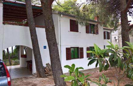 Apartments Vera - Mirca - Photo 1