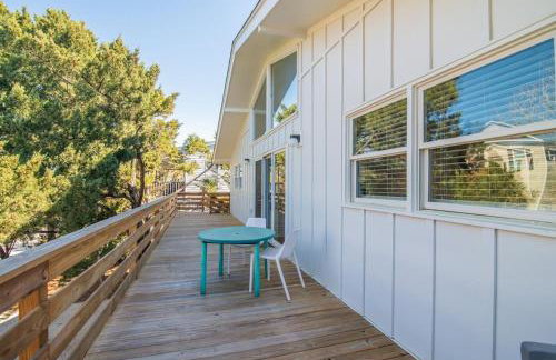 Cozy Beach House Steps from the Shore: 4 Bedroom - Foto 24