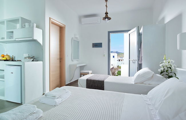 Garifalakis Comfort Rooms - Photo 11