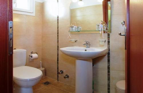 stunning tranquil villa with private pool - Foto 51