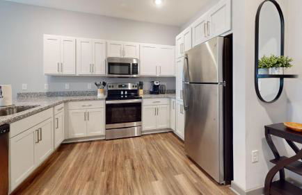 H4N Furnished Apartments at Ellipse Urban in Hampton VA - Photo 24