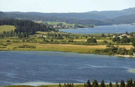 La Gentiane bleue, vue lac Saint Point - Foto 34