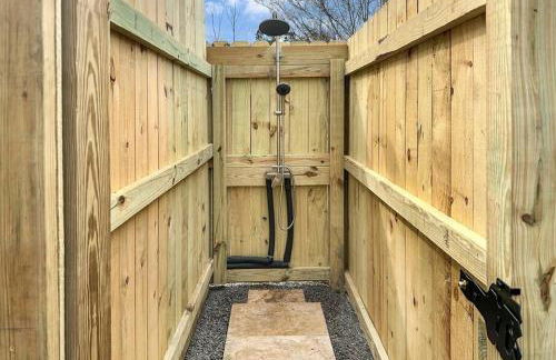 Hot Tub, Putting Green + Bikes! - Photo 7