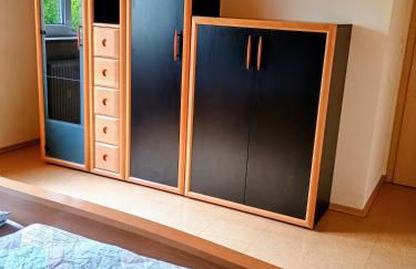 Ganze Wohnung mit Balkon, bis 5 Personen rund 90 qm - Foto 14