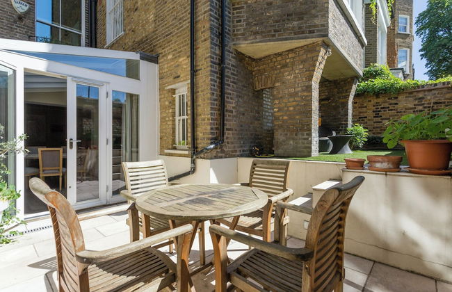 Holland Park Avenue VII by Onefinestay - Photo 27