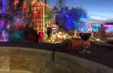 Mineral Saltwater Solar heated Pool & Spa Oasis with mountain views and Koi pond - Foto 25